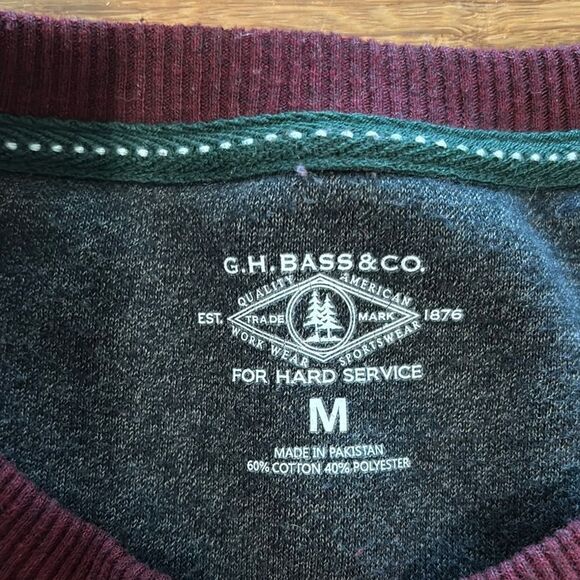 G.H. Bass & Co Burgundy Crewneck Sweater — Size M - Picture 4 of 6